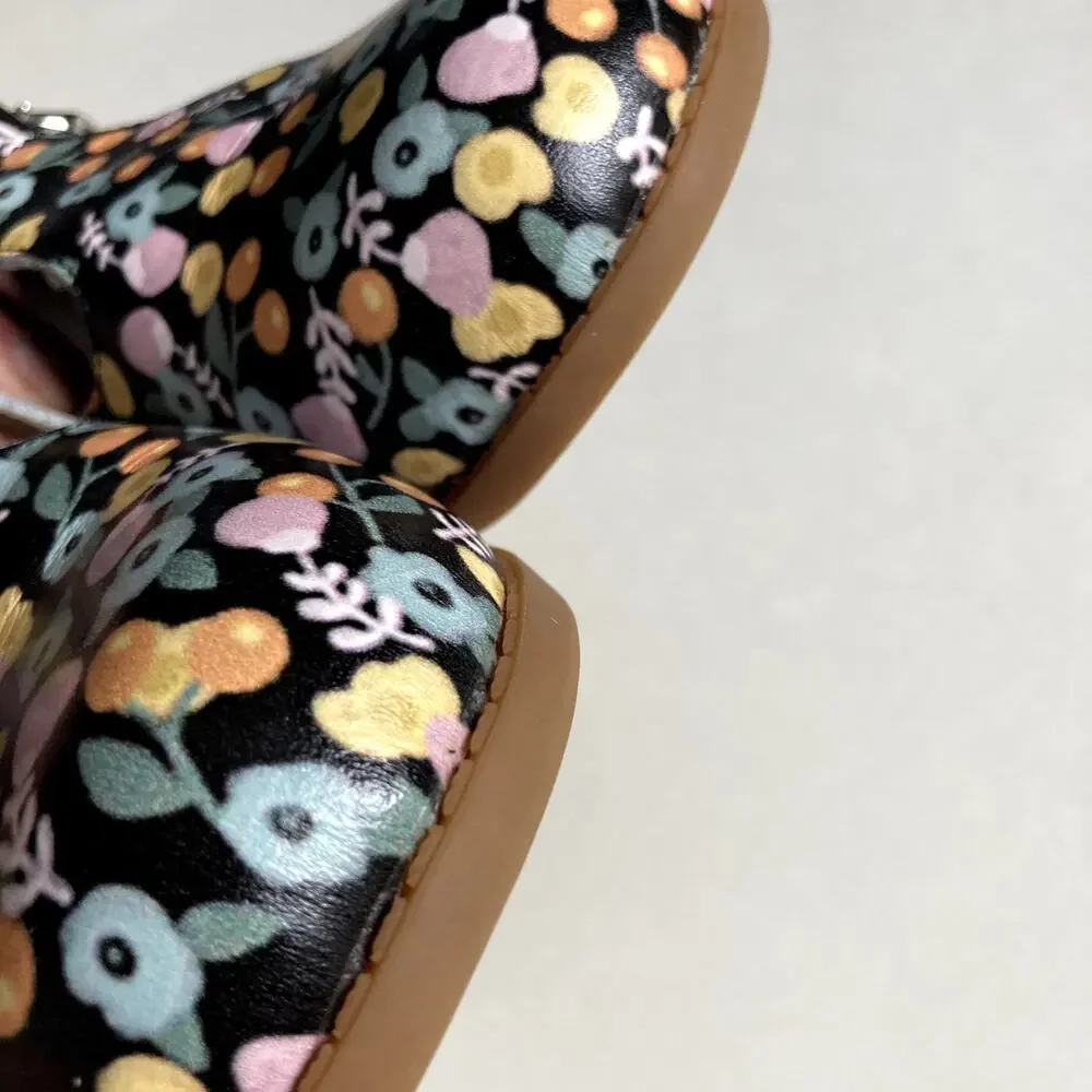 Mon Petit Shoes Hard Sole T-Strap Shoes - Marigold Floral - 12